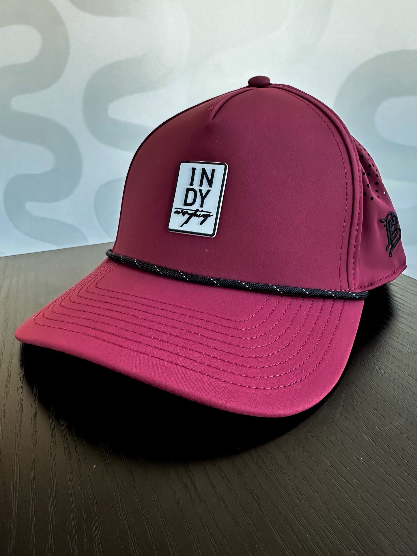 Monument Hybrid Hat - Maroon