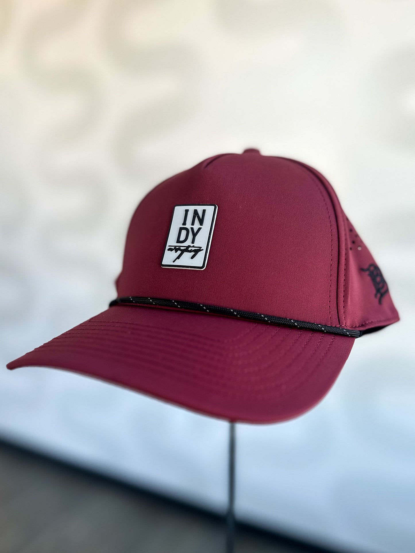 Monument Hybrid Hat - Maroon